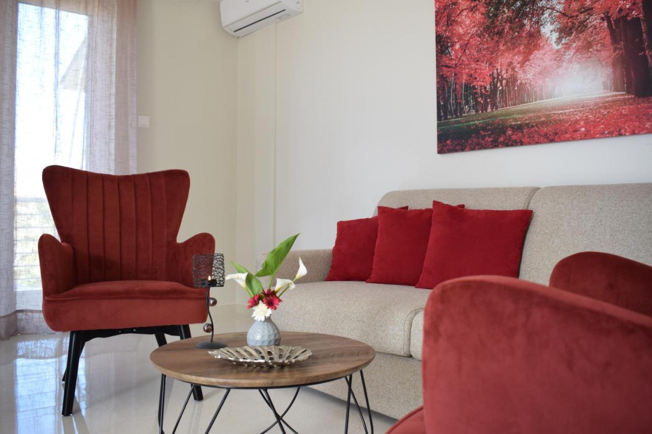 Studio Holiday Kalamata 2 Exterior foto