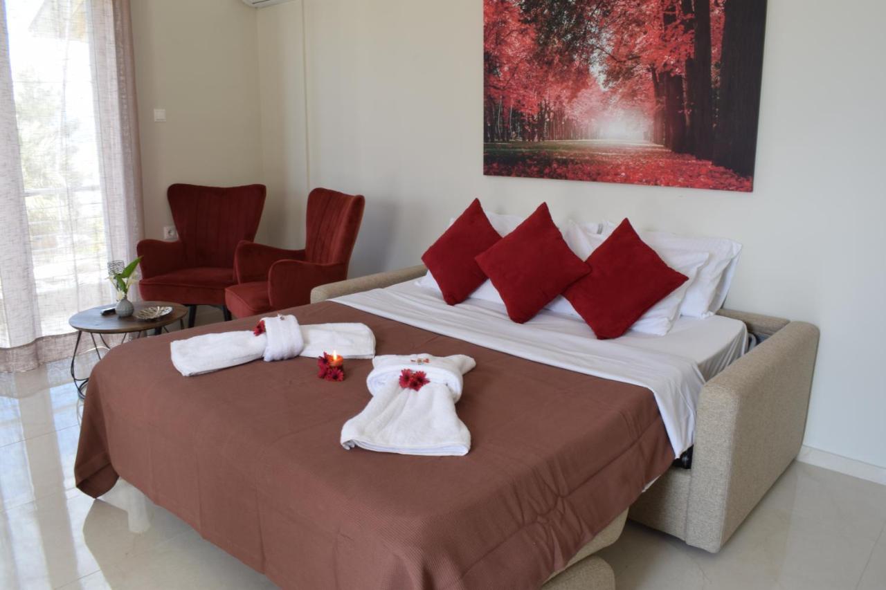 Studio Holiday Kalamata 2 Exterior foto