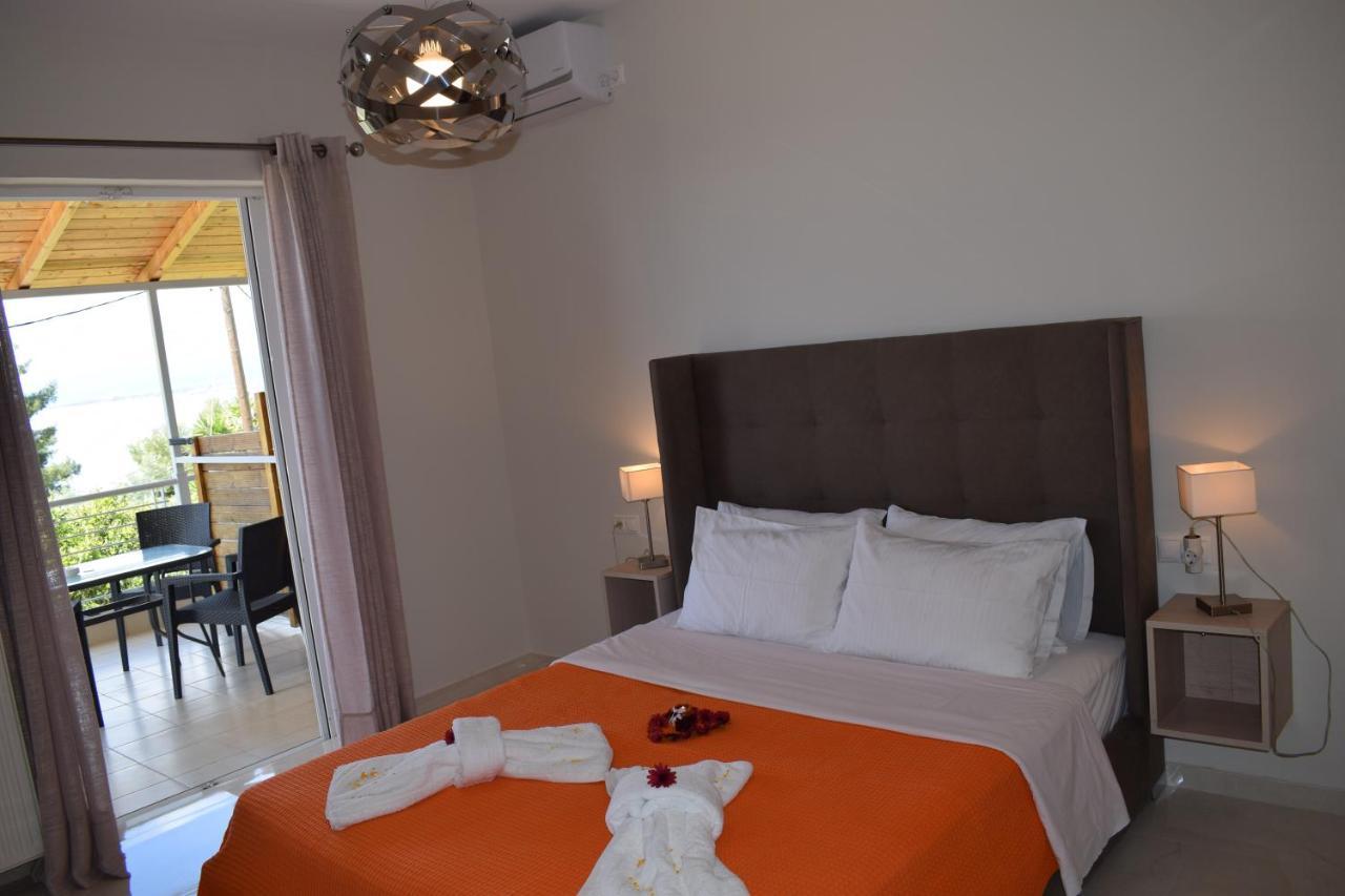 Studio Holiday Kalamata 2 Exterior foto