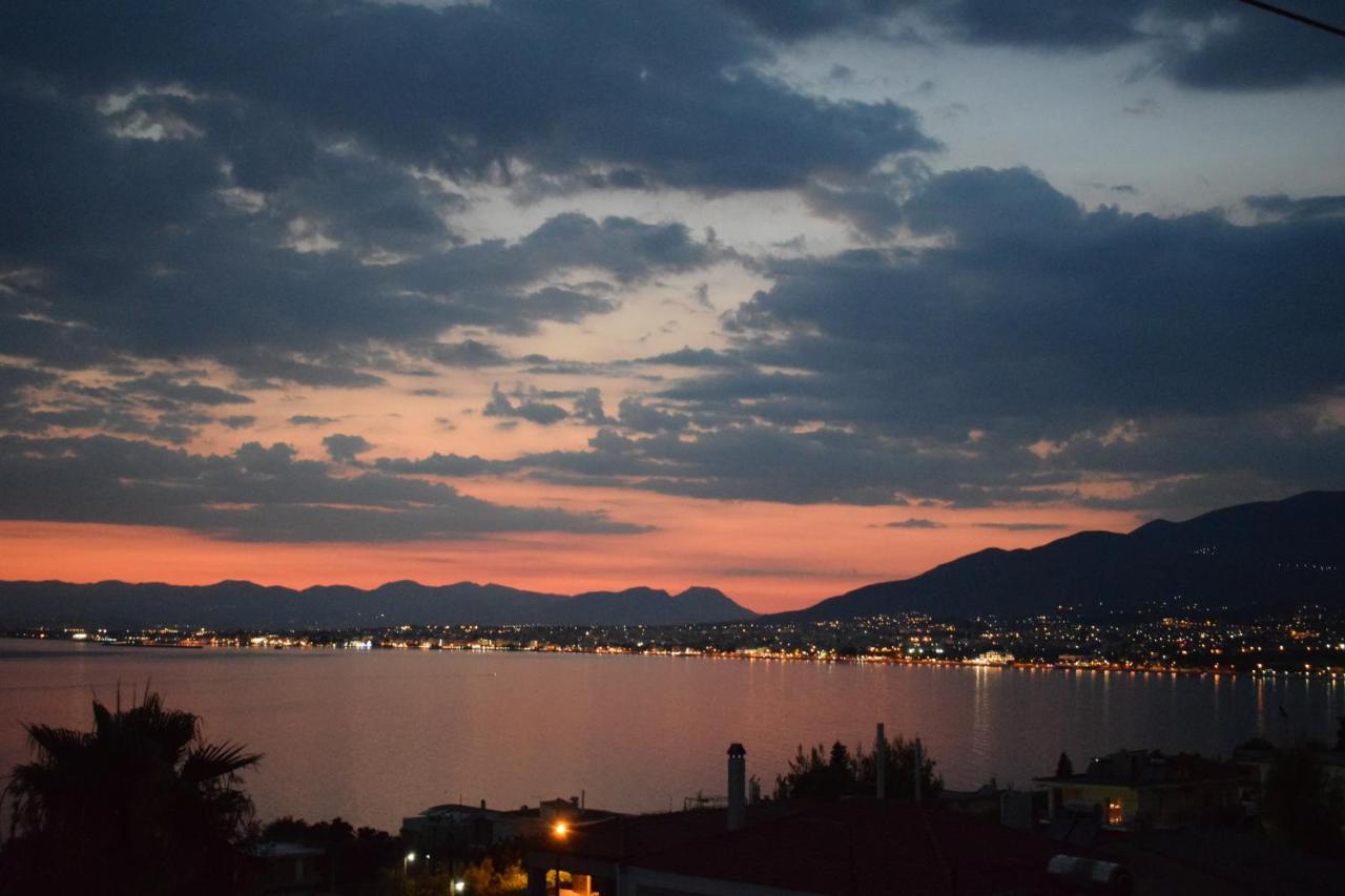 Studio Holiday Kalamata 2 Exterior foto